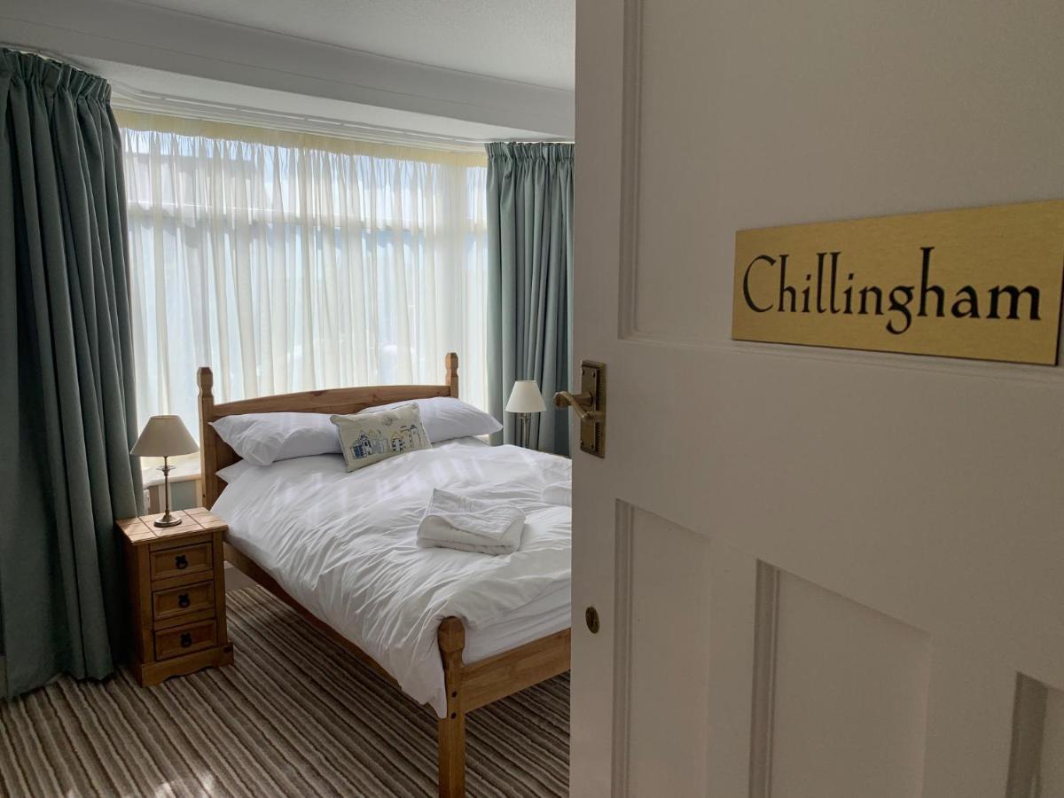 Holly Trees Bed & Breakfast Seahouses Dış mekan fotoğraf